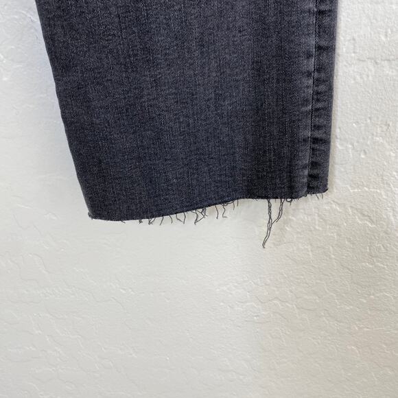 Elan Black Washed Button Fly Raw Hem High Rise Cropped Ankle Jeans Small 4 US 27 - Picture 5 of 11
